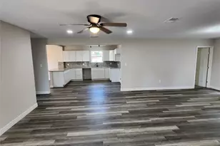 810 N Jester Ave, Dallas, TX 75211 - Photo 9