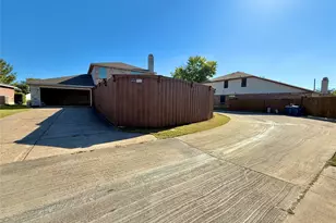 1390 Lochspring Dr, Rockwall, TX 75032 - Photo 11