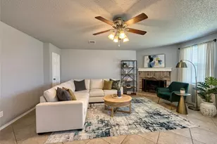 1390 Lochspring Dr, Rockwall, TX 75032 - Photo 5