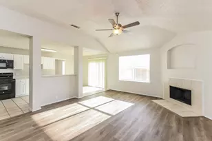 1504 Clemson Dr, Glenn Heights, TX 75154 - Photo 3