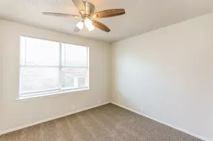 1504 Clemson Dr, Glenn Heights, TX 75154 - Photo 13