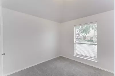 1039 Barrymore Lane, Duncanville, TX 75137 - Photo 11