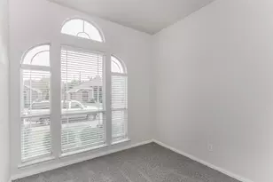 1039 Barrymore Ln, Duncanville, TX 75137 - Photo 13