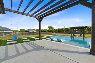 109 Vail Ln, Waxahachie, TX 75167 - Photo 37