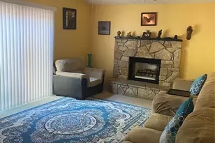 1433 Spring Willow Dr, Arlington, TX 76018 - Photo 5