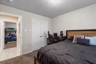 1532 Owen Way, Waxahachie, TX 75165 - Photo 17