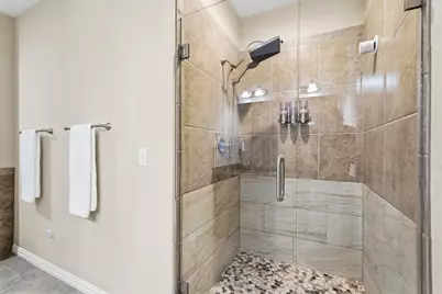 9900 Northshore Boulevard #3307, Corsicana, TX 75109 - Photo 37