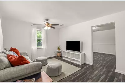 710 W Willow Street, Sanger, TX 76266 - Photo 9