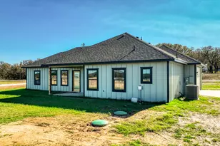 1325 County Road 3355, Paradise, TX 76073 - Photo 27