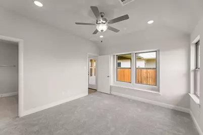 1621 Meadow Crest, Aubrey, TX 76227 - Photo 15