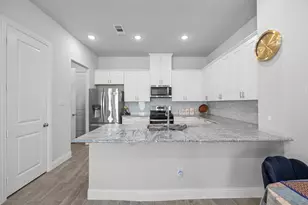 1521 Wittington Pl, Farmers Branch, TX 75234 - Photo 15