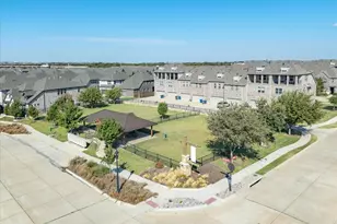 1521 Wittington Pl, Farmers Branch, TX 75234 - Photo 35