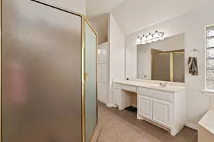 334 Lakecrest Dr, Lakewood Village, TX 75068 - Photo 21