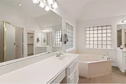 334 Lakecrest Drive, Lakewood Village, TX 75068 - Photo 19