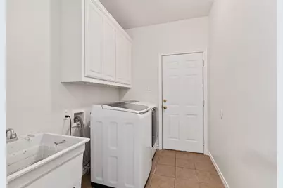 334 Lakecrest Drive, Lakewood Village, TX 75068 - Photo 33