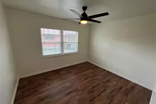 2214 Mockingbird Ln, Garland, TX 75042 - Photo 15