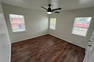 2214 Mockingbird Ln, Garland, TX 75042 - Photo 17