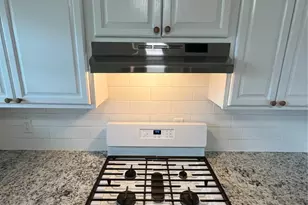 2214 Mockingbird Ln, Garland, TX 75042 - Photo 9