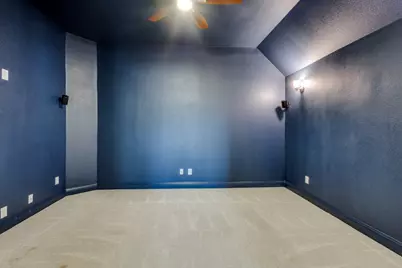 8705 Verona Drive, McKinney, TX 75071 - Photo 5