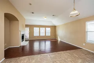 112 Bushel Ln, Dallas, TX 75241 - Photo 3