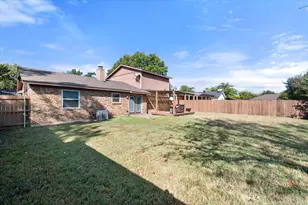 8036 Berrybrook Dr, Watauga, TX 76148 - Photo 25
