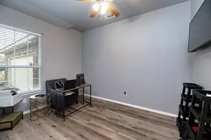 105 Waterview Pkwy, Red Oak, TX 75154 - Photo 9