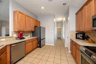 105 Waterview Pkwy, Red Oak, TX 75154 - Photo 17