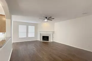 7850 Greenvalley Ln, Frisco, TX 75033 - Photo 15