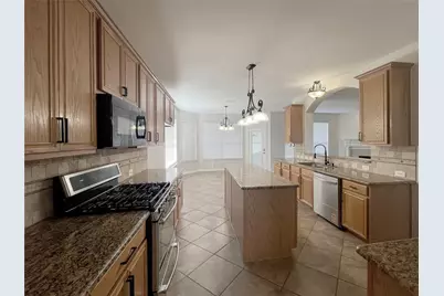 7850 Greenvalley Lane, Frisco, TX 75033 - Photo 7