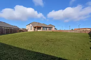 4773 Tanglewood Dr, Haltom City, TX 76137 - Photo 37