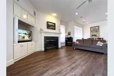 721 Village Green Drive, DeSoto, TX 75115 - Photo 5