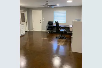 185 Rscr 3379, Emory, TX 75440 - Photo 9