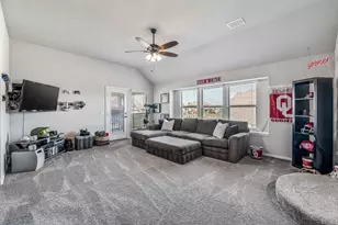 12604 Eagles Bluff, Godley, TX 76044 - Photo 7