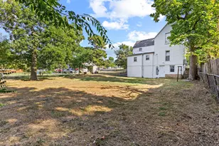 1211 W Owing St, Denison, TX 75020 - Photo 23