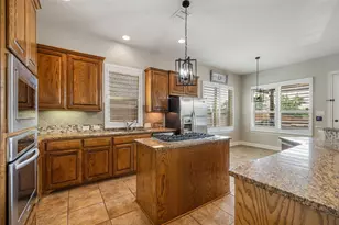 9330 Blanco Dr, Lantana, TX 76226 - Photo 9