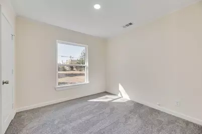 2663 Crest Avenue, Dallas, TX 75216 - Photo 15