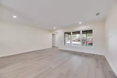 2663 Crest Avenue, Dallas, TX 75216 - Photo 13