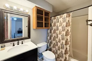 1237 Dallas Dr, Denton, TX 76205 - Photo 9