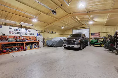 2375 County Road 4010, Decatur, TX 76234 - Photo 23