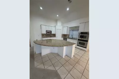 11821 Stephenville Drive, Frisco, TX 75035 - Photo 7