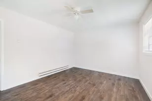 700 S Donoho St, Clarksville, TX 75426 - Photo 7