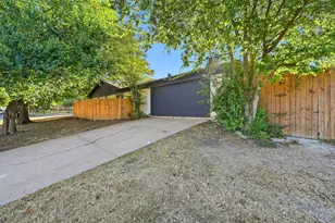 6400 Winn St, Fort Worth, TX 76133 - Photo 33