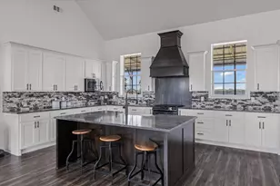 190 Private Rd 7786, Wills Point, TX 75169 - Photo 9