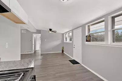 534 Henderson Circle, Garland, TX 75040 - Photo 9