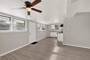 534 Henderson Cir, Garland, TX 75040 - Photo 5