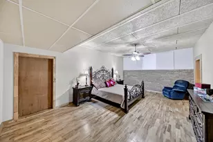 309 N Main Ave, Monahans, TX 79756 - Photo 23