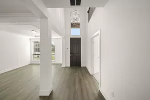 1811 Fannin Dr, Cedar Hill, TX 75104 - Photo 3