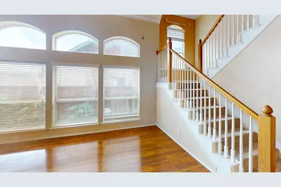 8012 Spring Peaks Drive, Plano, TX 75025 - Photo 7