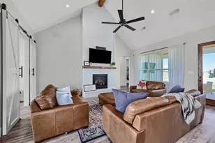 1553 S Rd, Whitesboro, TX 76273 - Photo 11