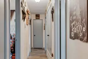 1307 Bradley Ct, Cleburne, TX 76033 - Photo 19